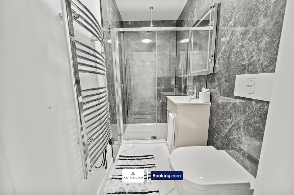 Shower, Bathroom, Bath
