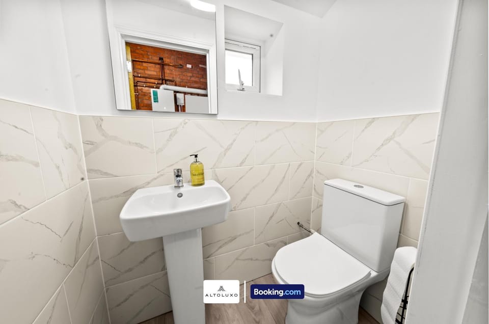 Toilet, Bathroom, bidet