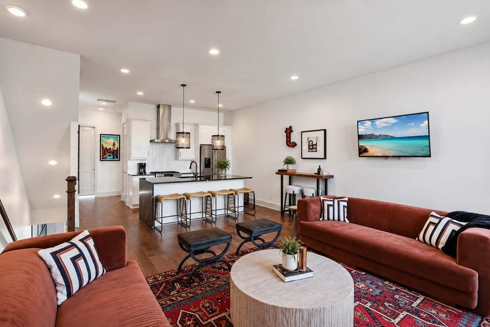 TV and multimedia, Living room