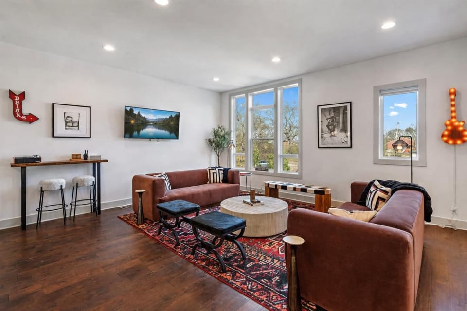 TV and multimedia, Living room