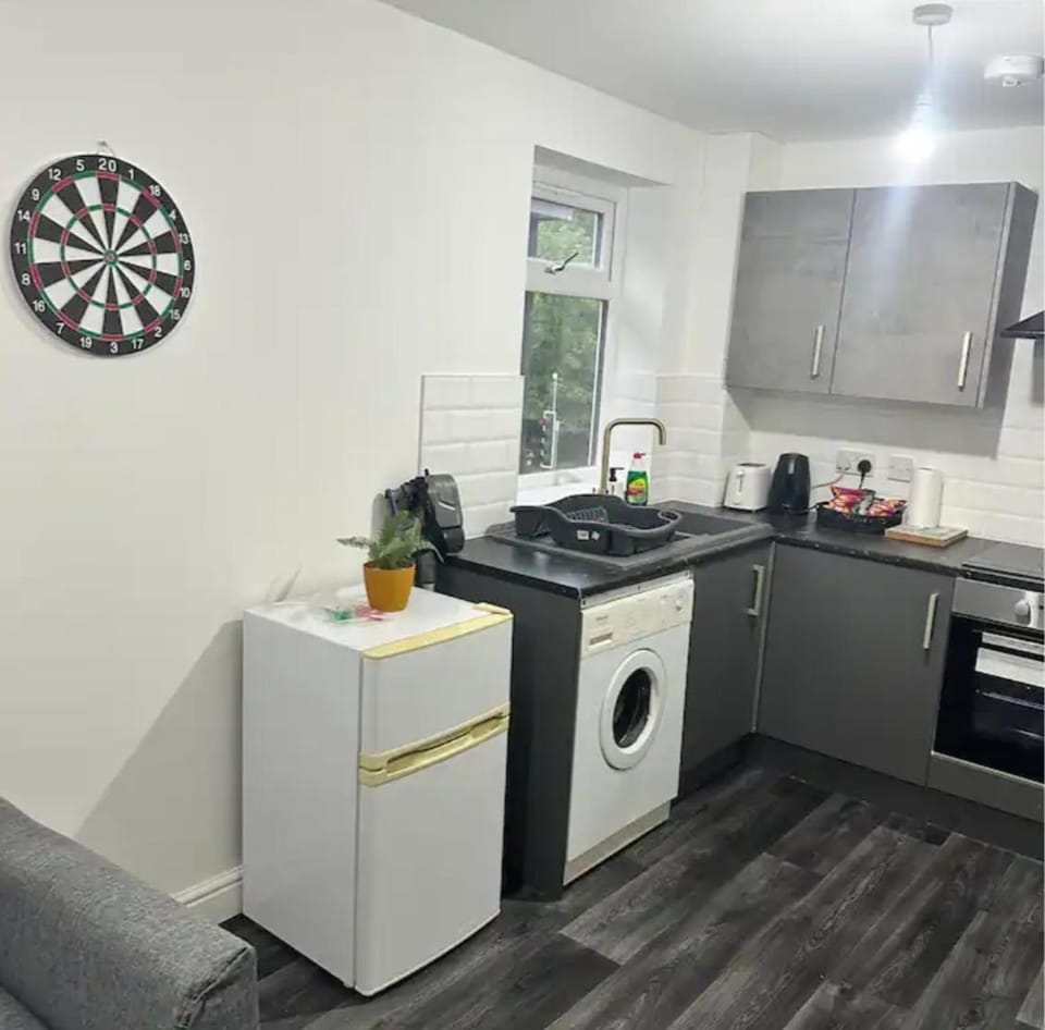 Airrose Tranquil Apartment in Wolverhampton