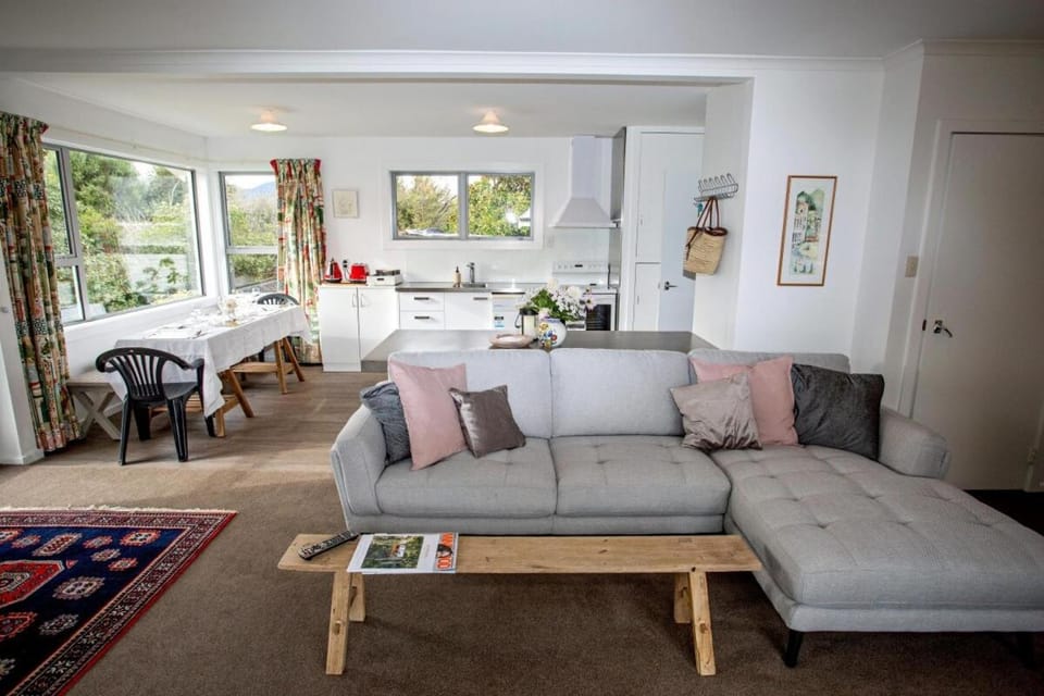 House Horse & Hound on Argelins Apartment in Hanmer Springs