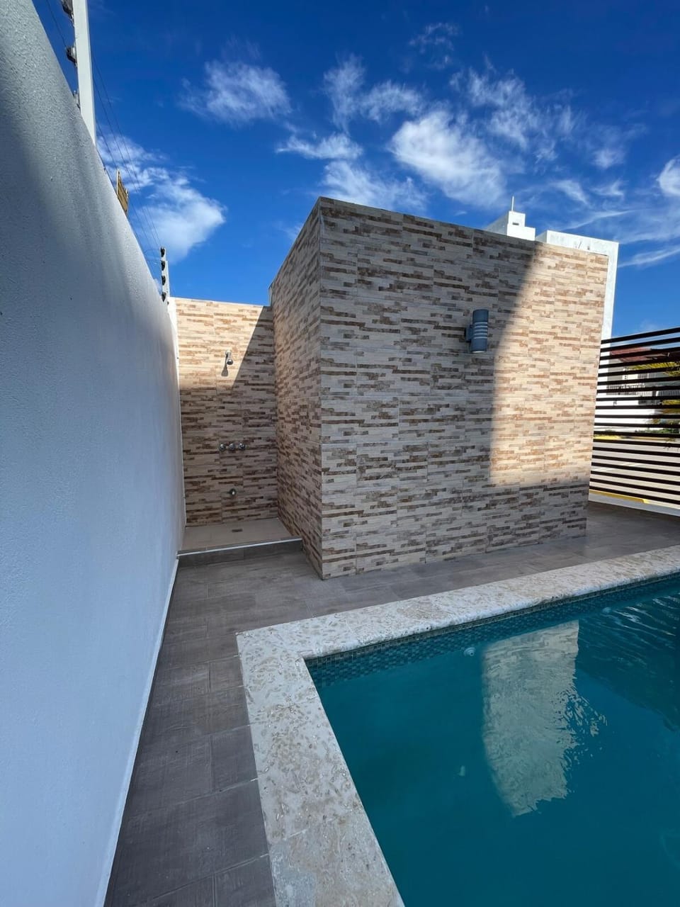 Modern Apt in Santiago w Pool, 3 Bedrooms, Air conditioner Apartment in Santiago de los Caballeros