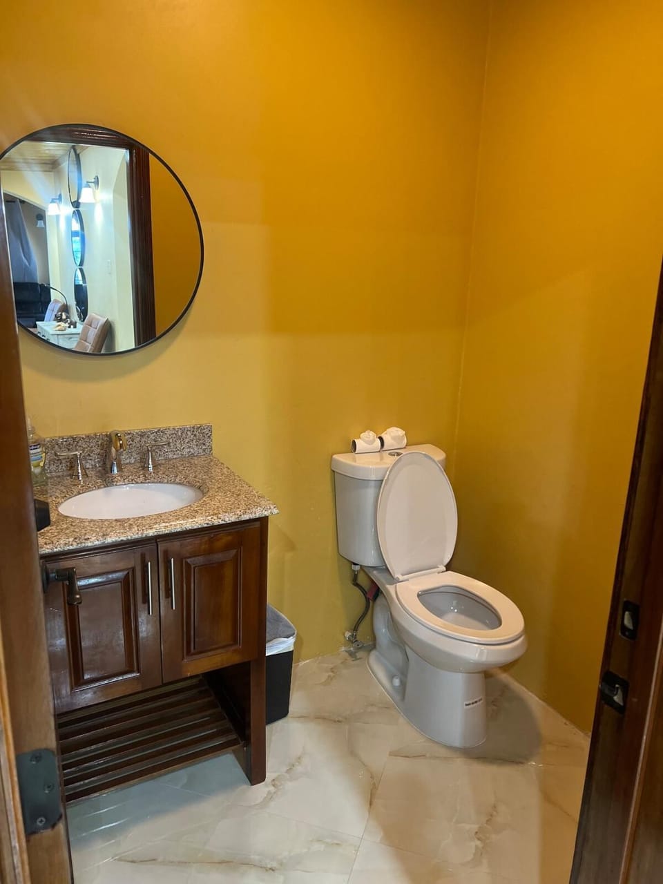 Paradise home at Negril 3 bedroom 2 bathrooms Apartment in Negril