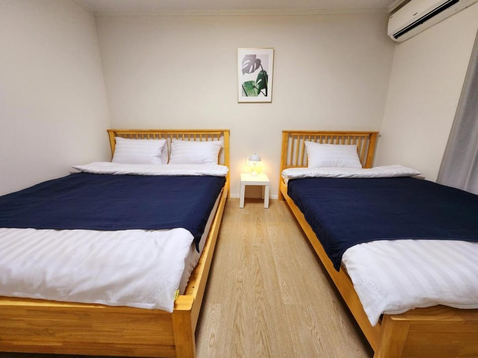 Hongdae Station House Apartment in Seoul