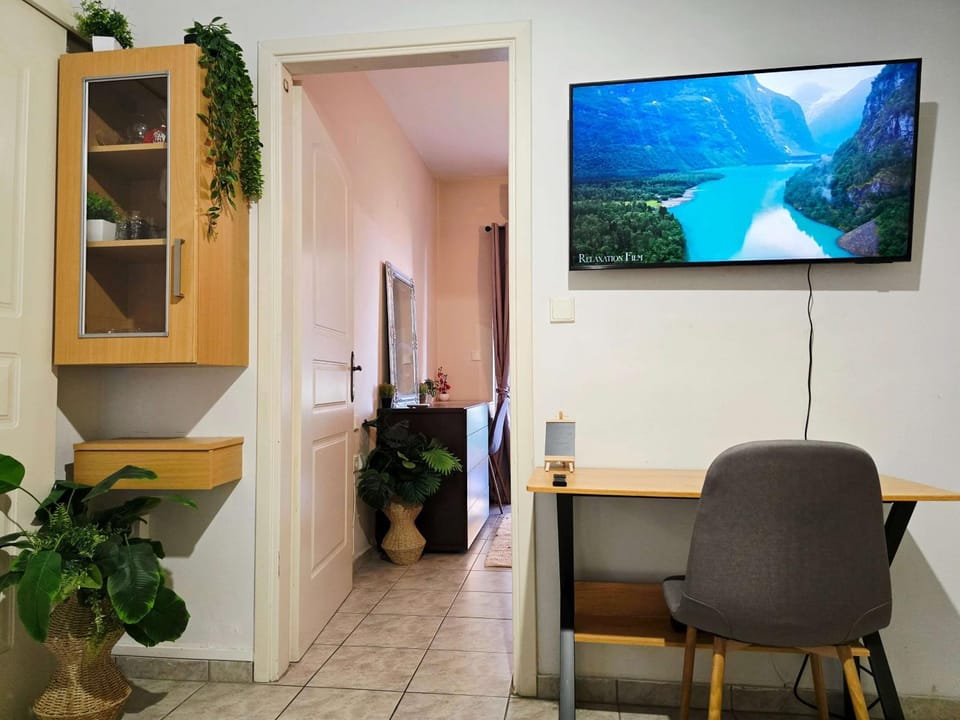 The Green studio - Garden view Apartment in Peloponnese, Western Greece and the Ionian