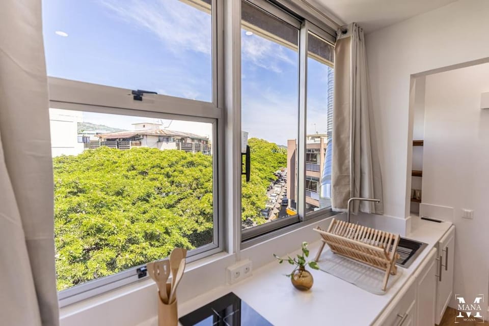 The Downtown Studio Apartment in Pape'ete