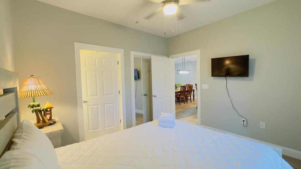 Magnificent 2BR condo ground floor Pool Apartment in Myrtle Beach