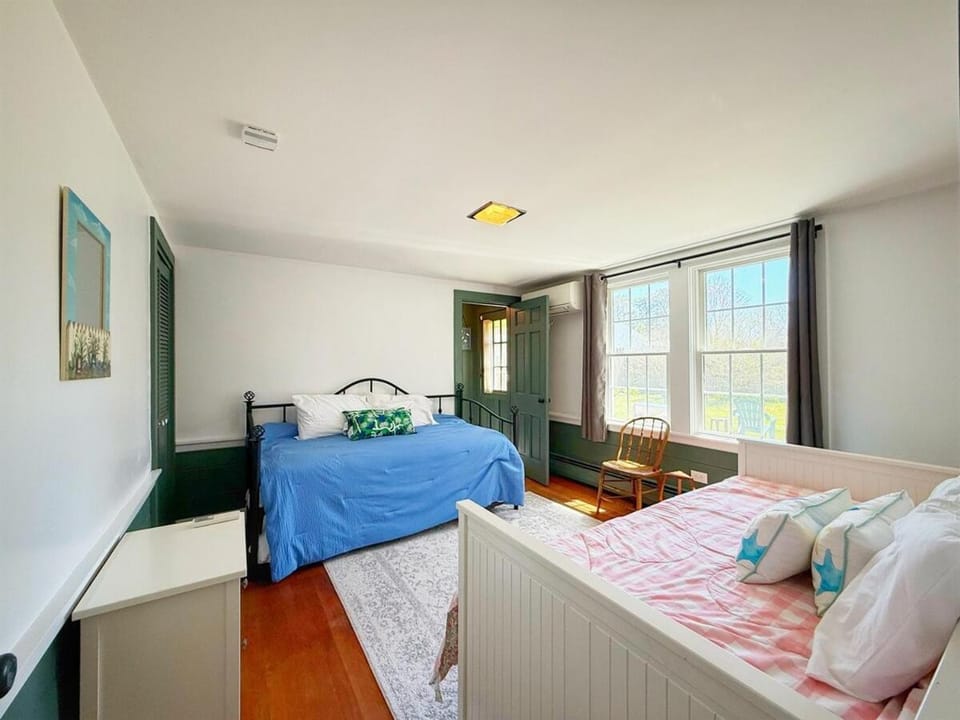 Harwich Coastal Cottage Cape Gem in Harwich Port House in Harwich