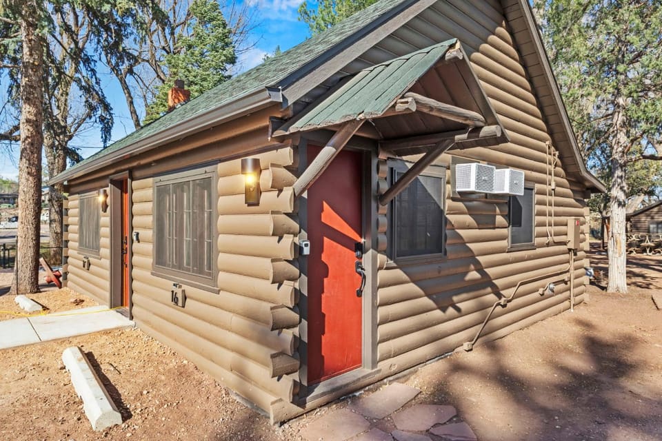 Timber Lodge #16 House in Colorado Springs