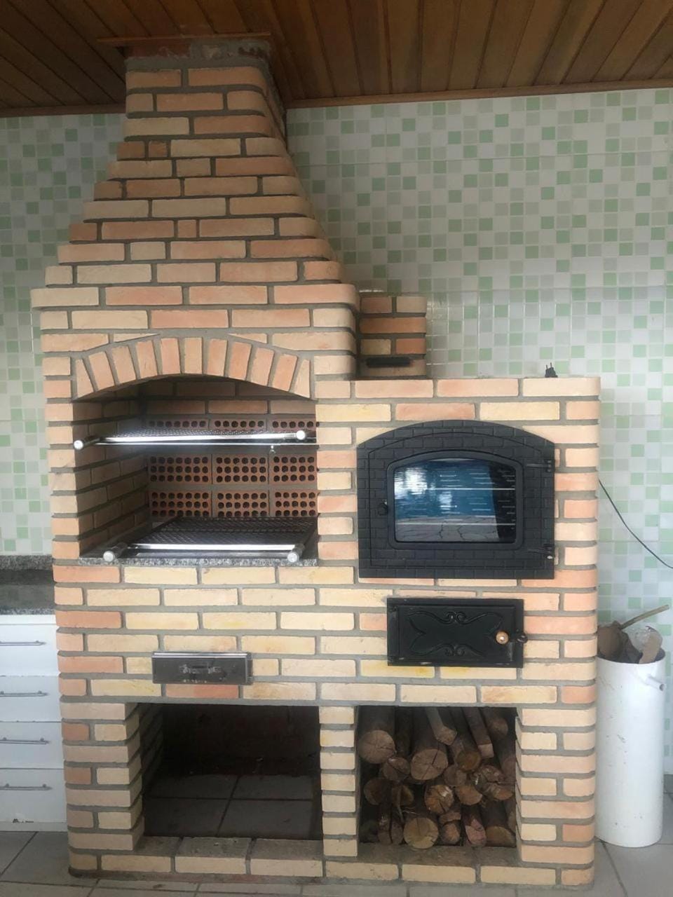 Sossego e diversão em Igarata House in State of São Paulo