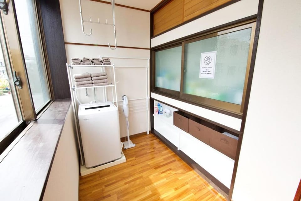 交野住宅 2階 Apartment in Okinawa Prefecture