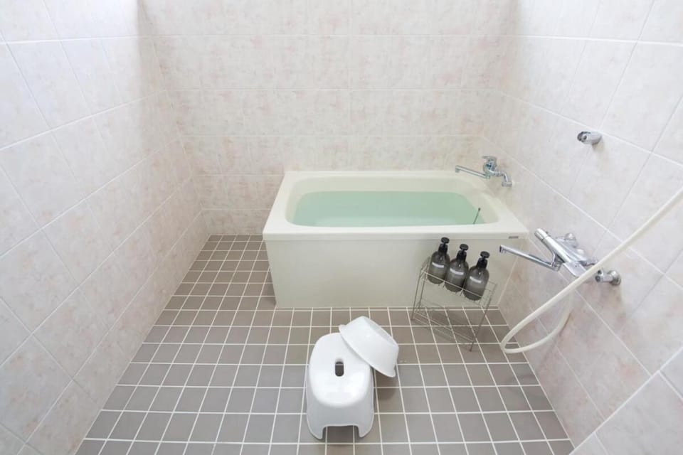 交野住宅 2階 Apartment in Okinawa Prefecture