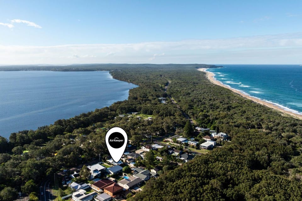 Nearby landmark, Day, Natural landscape, Bird's eye view, Beach, Sea view