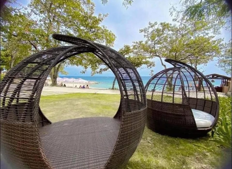 Mactan Newtown Beach Condo Apartment in Lapu-Lapu City