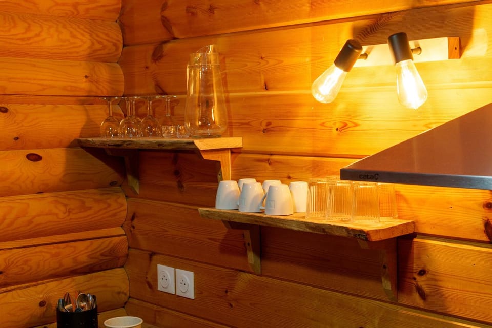 Kitchen or kitchenette, Decorative detail