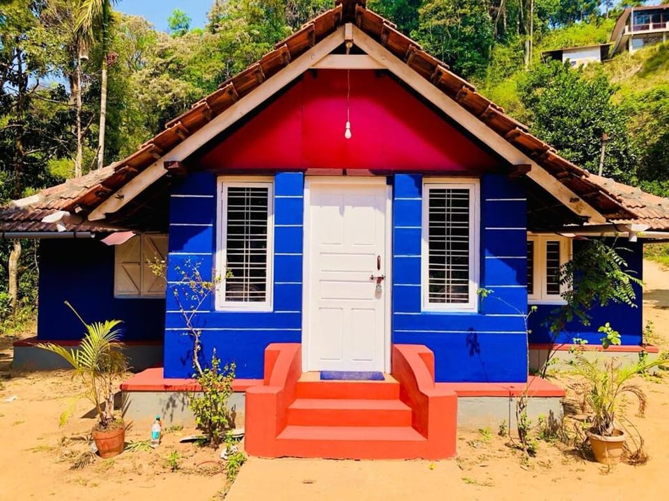 Vintage Breeze Home Stay Villa in Madikeri