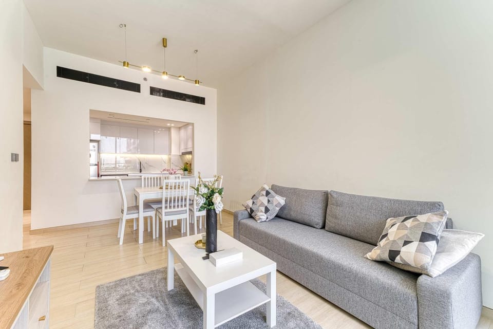 Kitchen or kitchenette, Living room, Dining area
