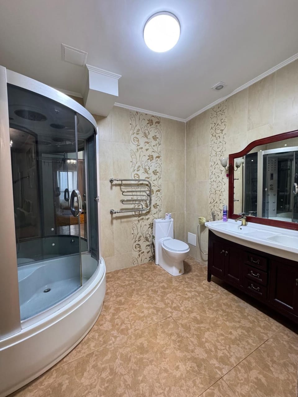 Бухар Жырау тауерс Apartment in Almaty
