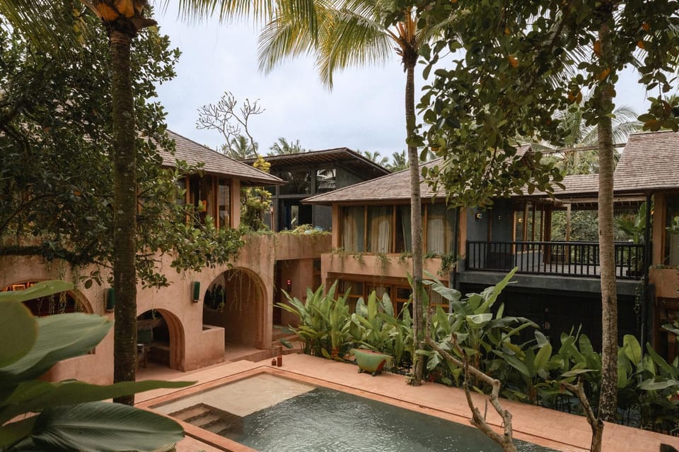 Property building, Pool view