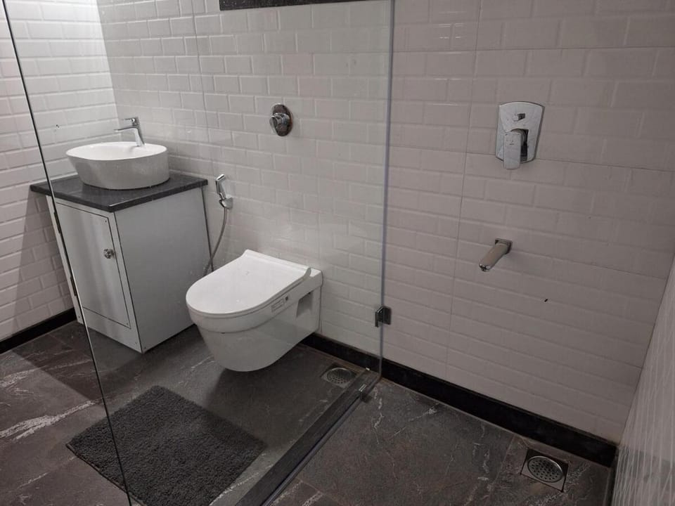 Toilet, Bathroom