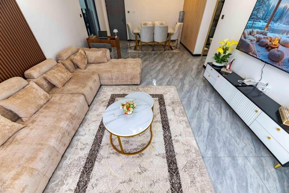 spacious executive three bedroom apartments with breathtaking city views swimming pool well equipped gym children playground and ample parking space Apartment in Nairobi