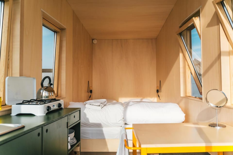 Hihahut De Tuureluur Campground/ 
RV Resort in South Holland (province)