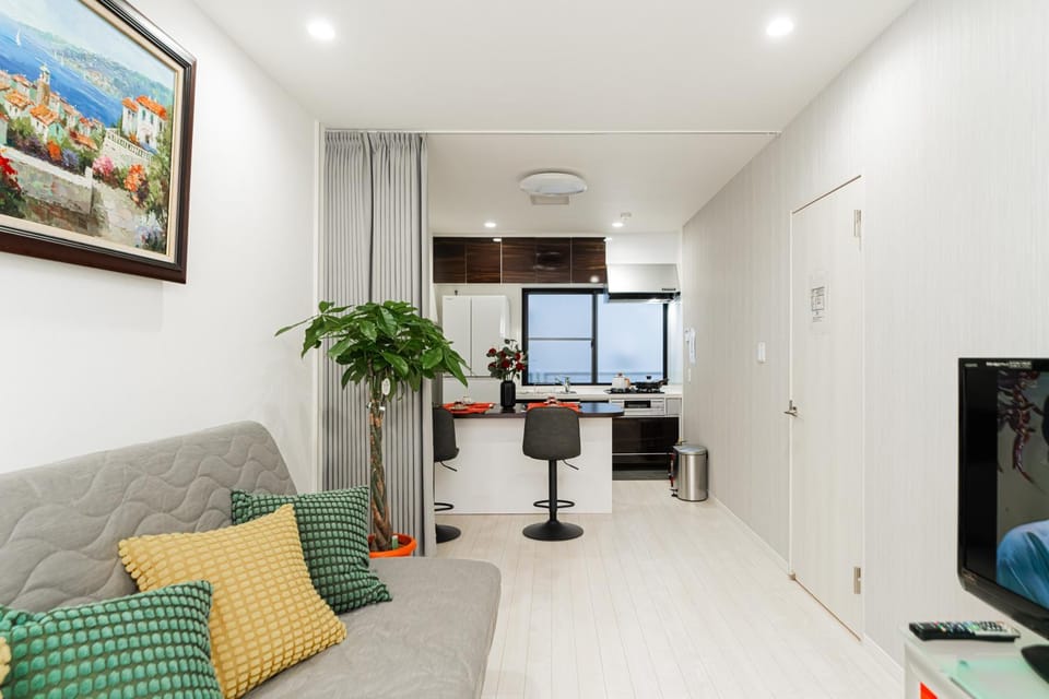 Communal lounge/ TV room, Living room, Seating area