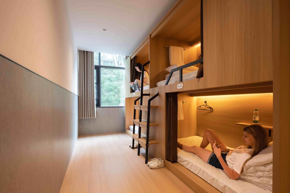 bunk bed