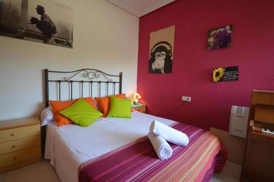 La casa de las golondrinas House in Alacantí