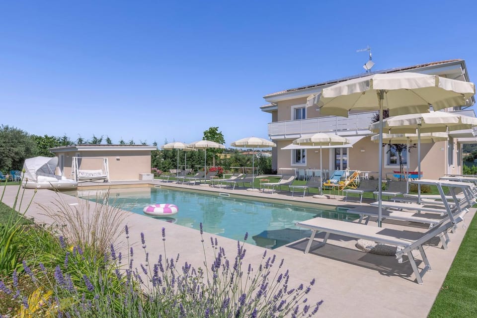 Garden, Swimming pool