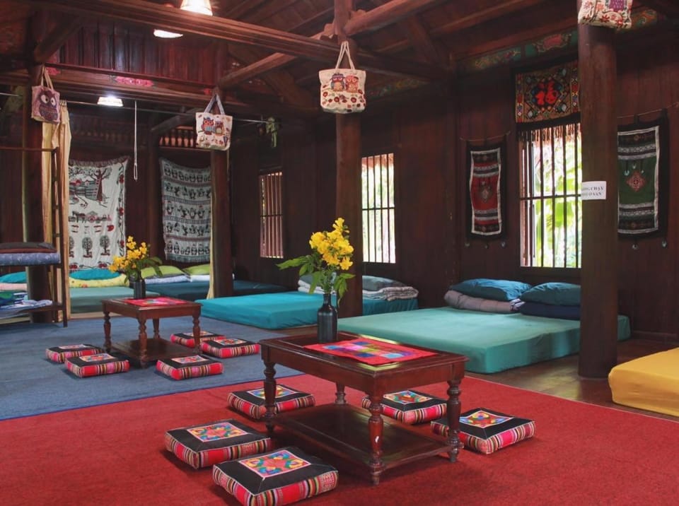 Nhà sàn Mường Chalet in Laos