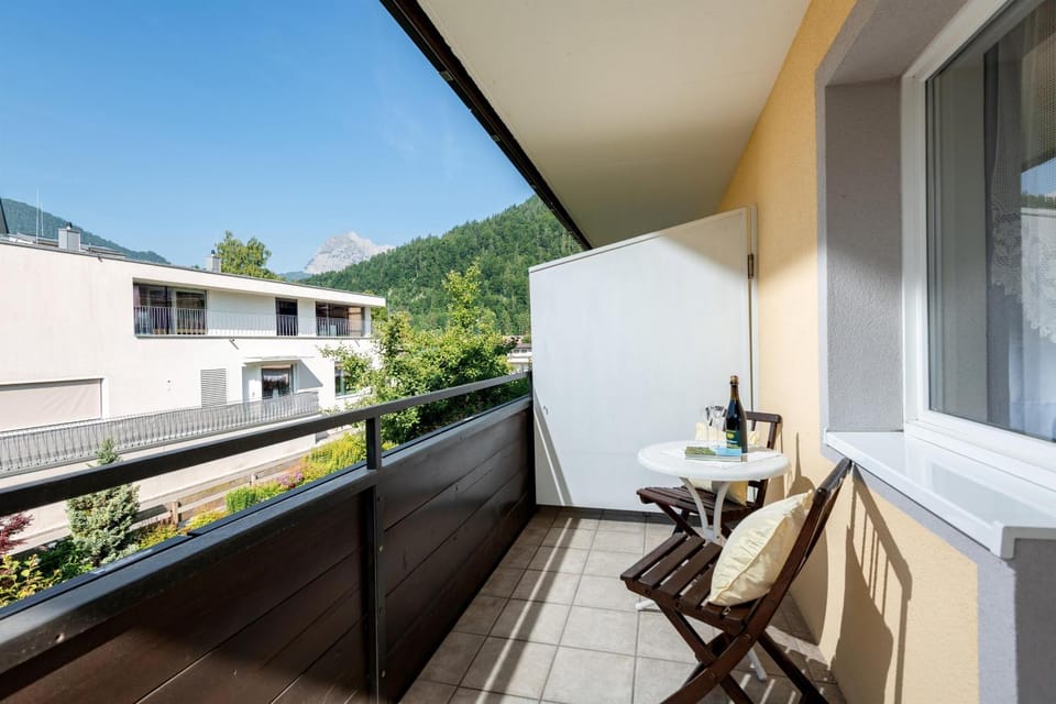 View (from property/room), Balcony/Terrace, Mountain view