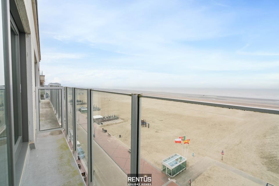 View (from property/room), Balcony/Terrace, Beach, Sea view