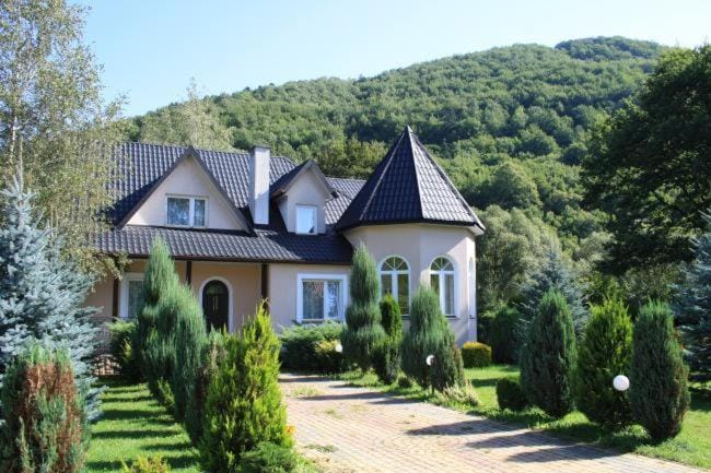 Zamek Bed and Breakfast in Poland