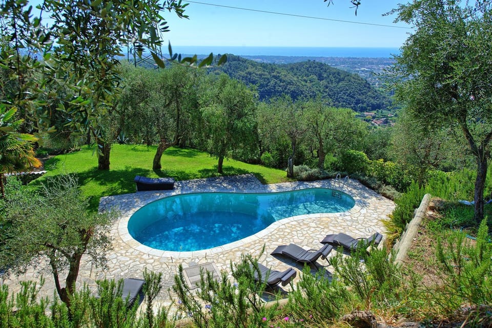 Garden, View (from property/room), Garden view, Pool view, Swimming pool