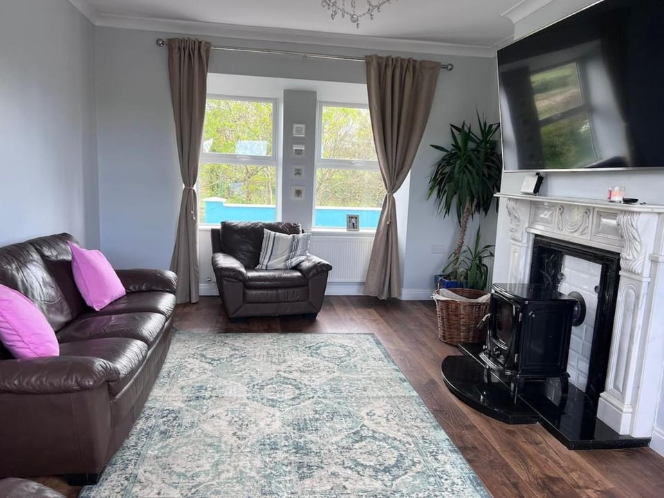 TV and multimedia, Living room