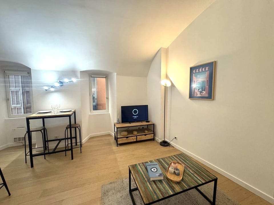 Studio vieux nice coulee verte Apartment in Nice