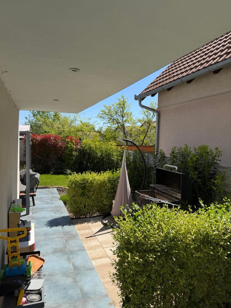 Patio, Spring, BBQ facilities, Garden