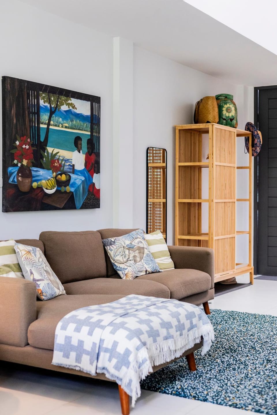 Seating area, wardrobe