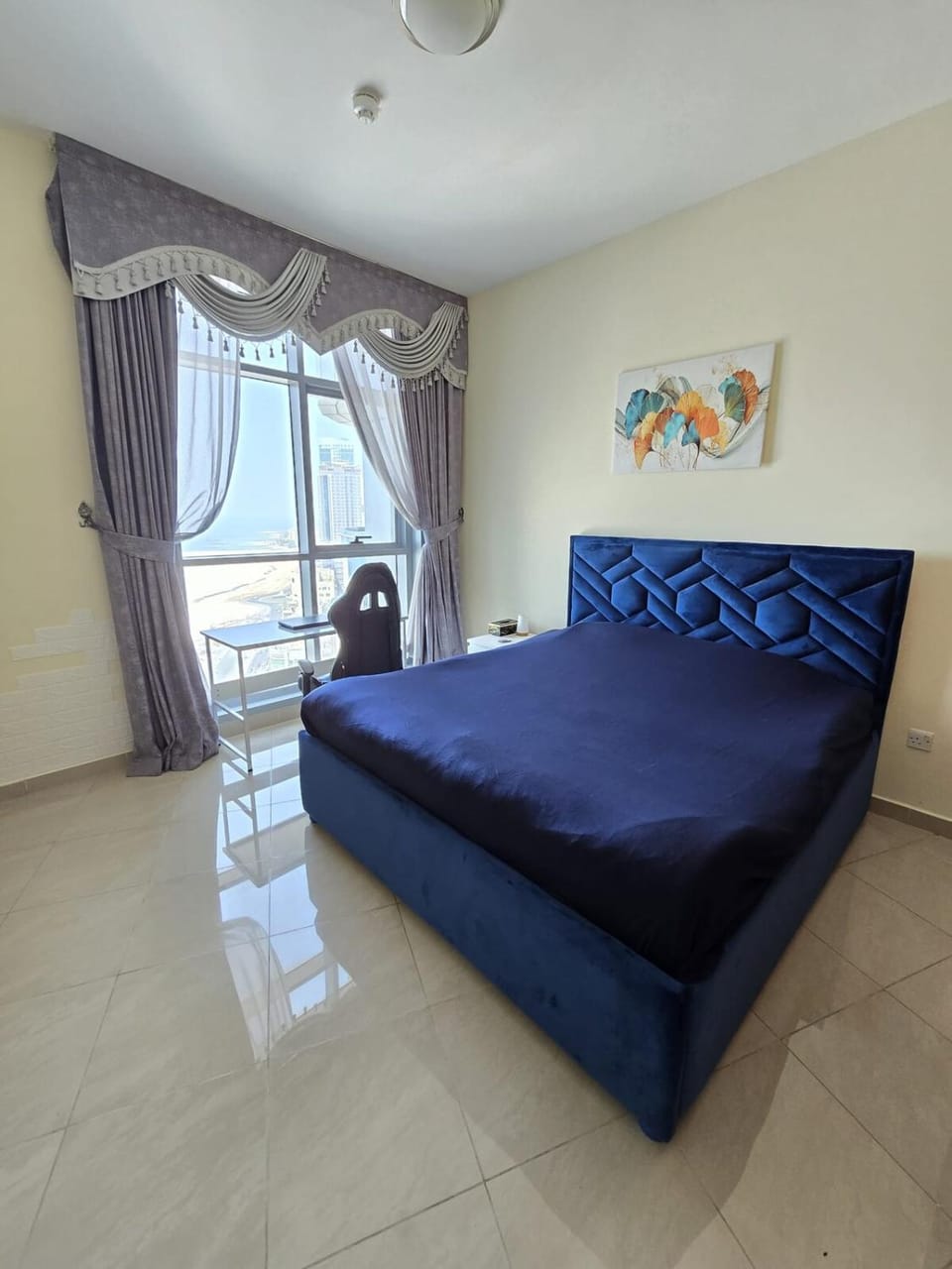 Bed, Photo of the whole room, Bedroom, Sea view