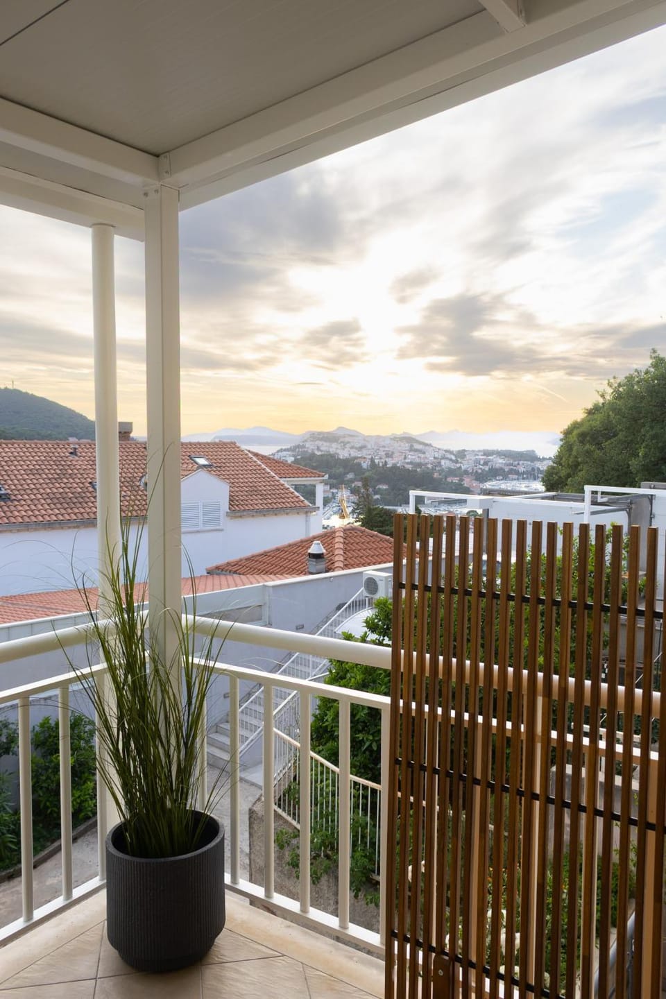 Modern Sea View Studio Apartment in Dubrovnik