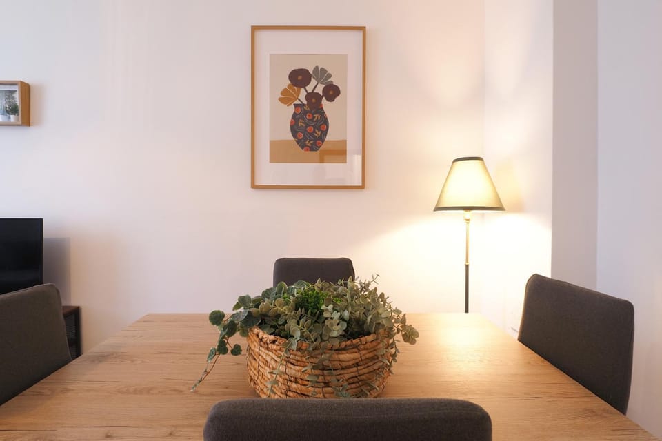 Living room, Decorative detail, Seating area