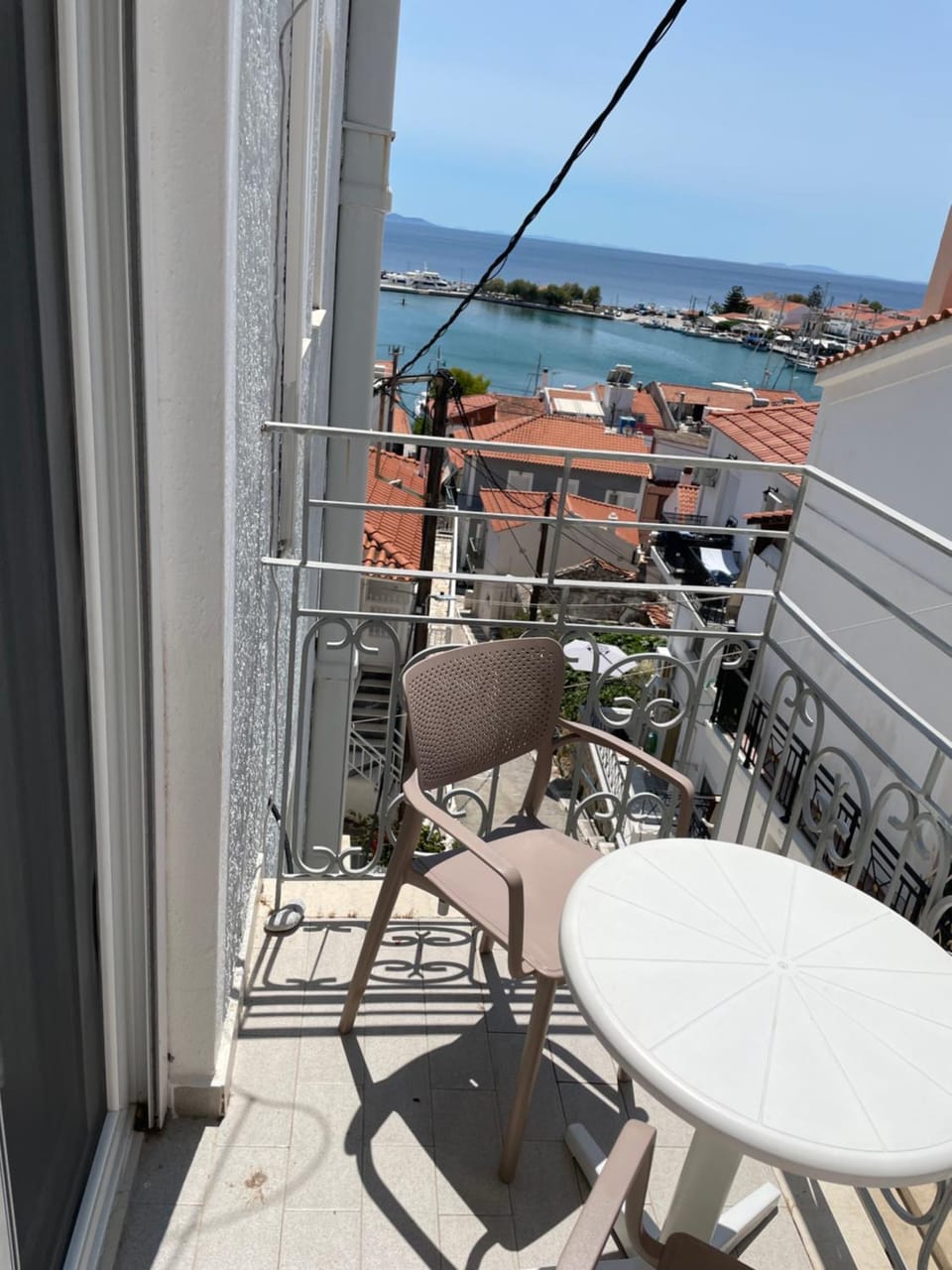 Hotel Antonios Bed and Breakfast in Samos, Greece