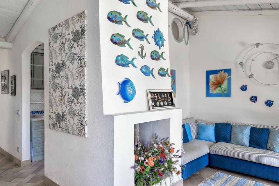Property building, Living room