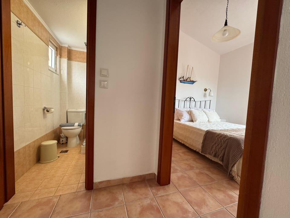 Toilet, Bedroom