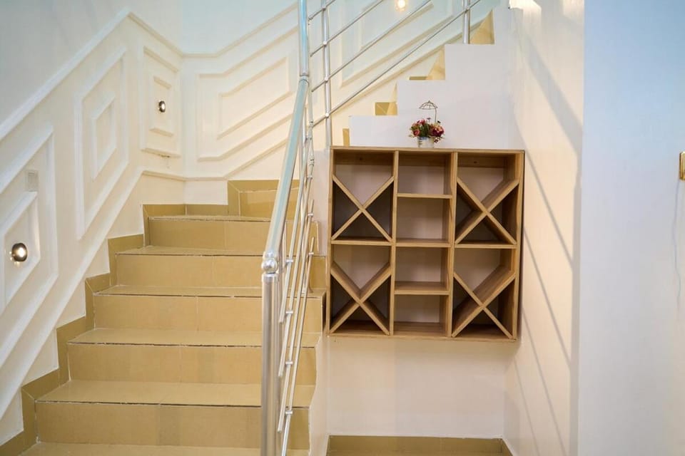 Property building, Activities, Activities, Living room