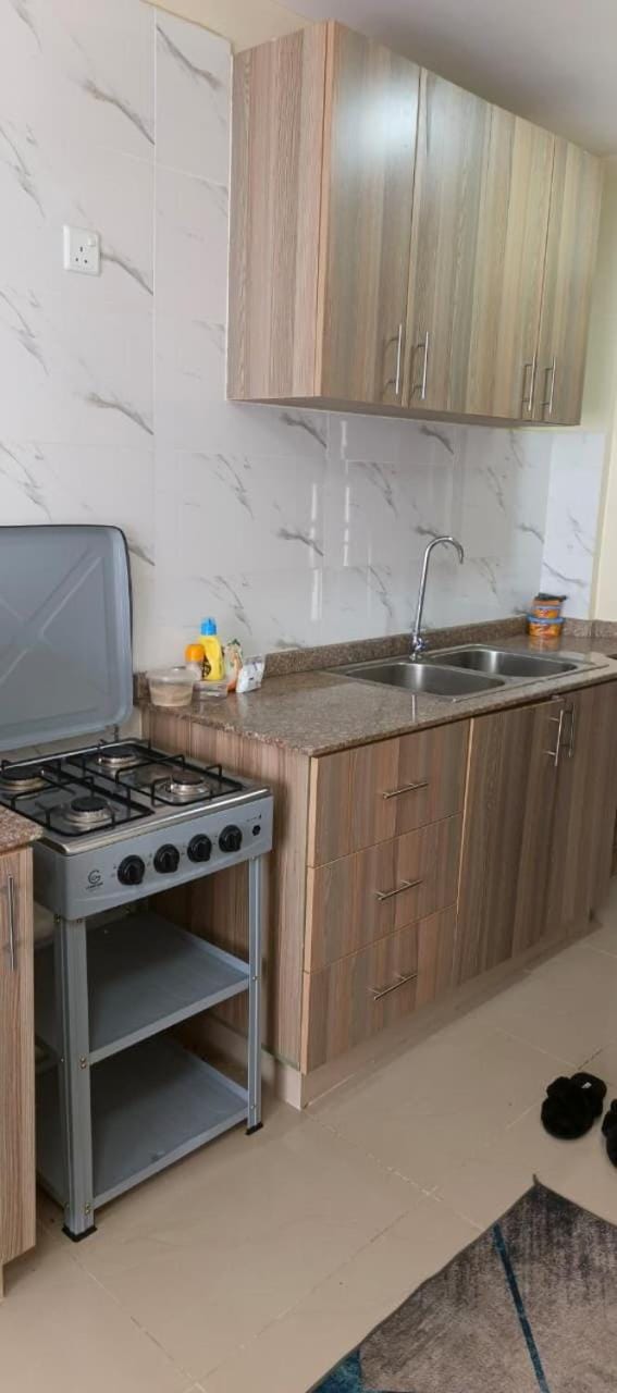 22 Newly Stadeview studios Near Nyayo Apartment in Nairobi