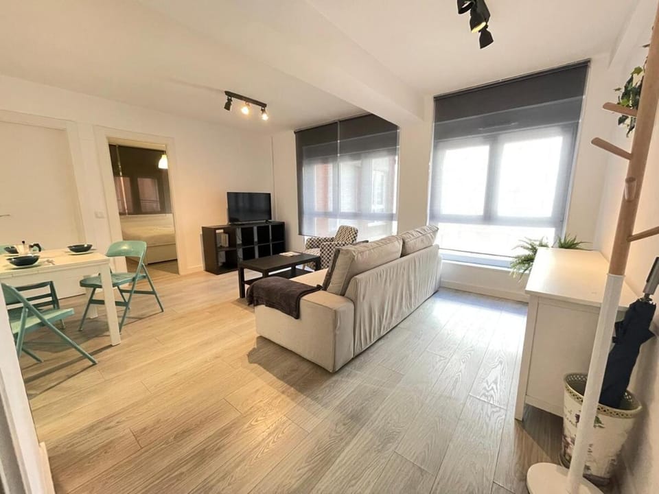 Apartamento Hurle II Apartment in Gijón