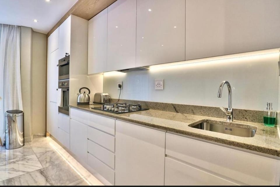 City Studio Collection Apartment in Cape Town